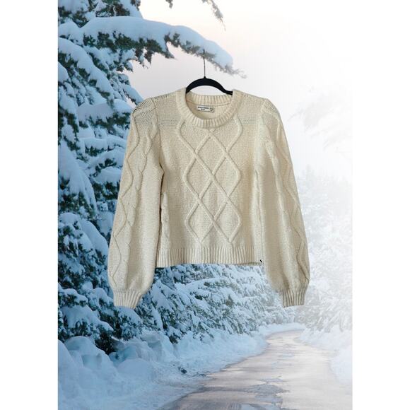 Abercrombie Kids Cream Cable Knit Crewneck Sweater Size 13/14 - Picture 1 of 8